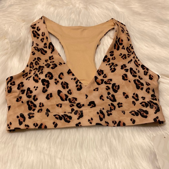NWT Fabletics Animal Print Sports Bra - Picture 1 of 6